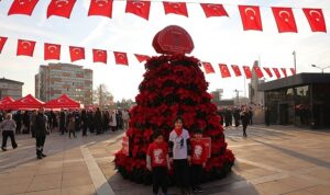 Büyükşehir’den 10 Kasım’a özel 1087 Atatürk çiçeği