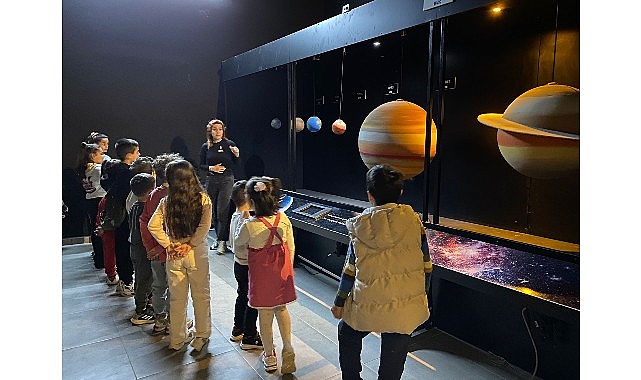 Çiğli’de Miniklerin Uzay Yolculuğu