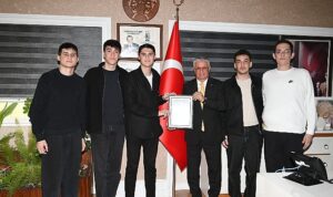Gençlik Meclisi’nden Başkan Topaloğlu’na Anlamlı Ziyaret