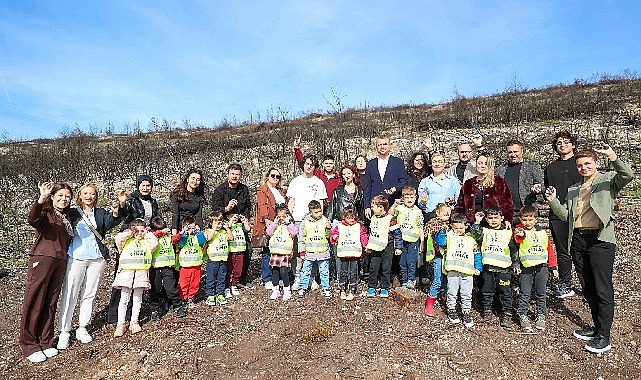 Minik ellerden yanan alanlara umut tohumları