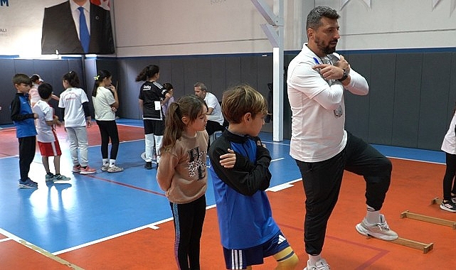 Büyükşehir’in sportif yetenek ölçümü İzmir’e yayılıyor