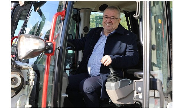 Edremit Belediyesi Araç Filosunu Güçlendiriyor