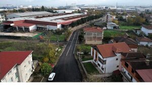 Gölcük’te 150 sokak ve caddede üstyapı seferberliği