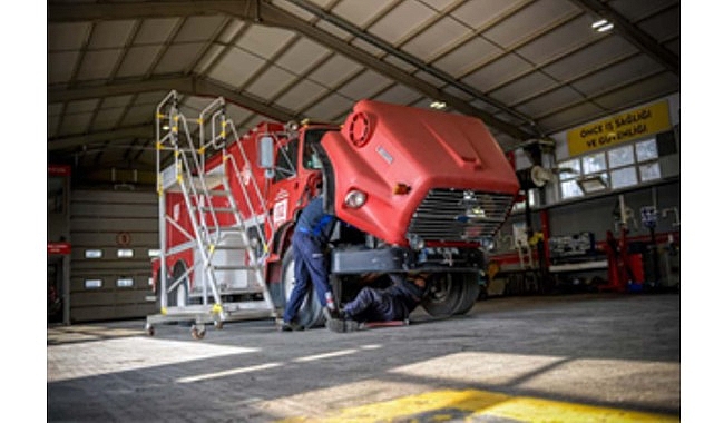 İtfaiye araçlarının bakım üssü: Mekatronik Atölyesi