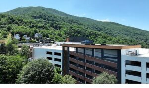 Kartepe Teleferik’te otopark hamlesi tamam