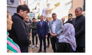 Buca’da sel seferberliği: Başkan Duman ve CHP İl Başkanı Güç sahada