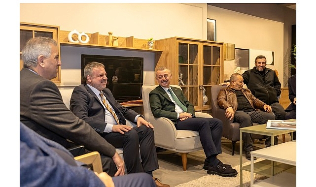 Büyükakın, Zincirlikuyu esnafını ziyaret etti