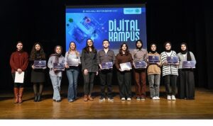 Dijital Kampüs’te yetişen 235 genç sertifikalarını aldı