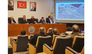 Gölcüklü Muhtarlar Yatırımlar Hakkında Bilgilendirildi