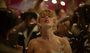 Jennifer Lawrence’tan Sarsıcı Bir Performans