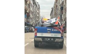 Nilüfer’de kaldırımlar işgallerden arındırılıyor