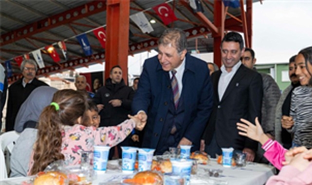 Bayraklı’da gönüller aynı sofrada buluştu