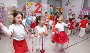 Çocuklar 23 Nisan’ı Osmangazi’de Coşkuyla Kutladı