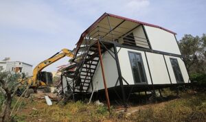 Gölyazı’da kaçak yapılara geçit yok