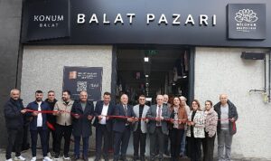 Nilüfer’in 8’inci giyim pazarı Balat’ta açıldı