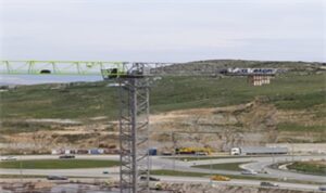 “Uzundere’de çalışmalar hızla sürüyor”