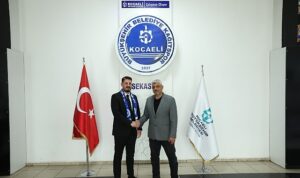 Kağıtspor’da kan değişimi