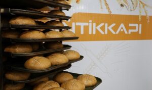 Büyükşehir’den ekmeğe sağlıklı dokunuş