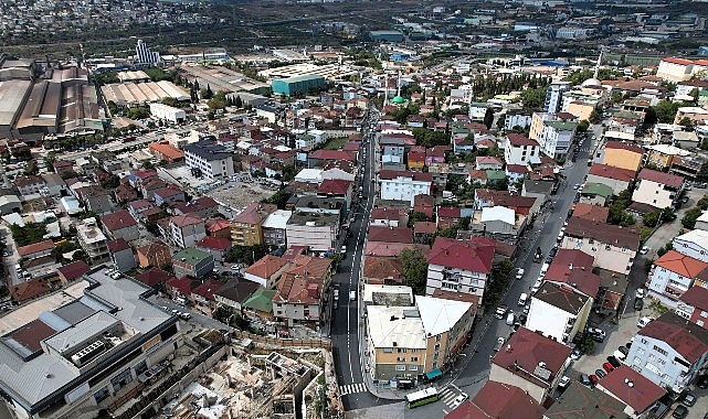 Dilovası’nda yollar yenileniyor, ulaşım rahatlıyor